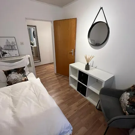 Casa Inn Parkview - Relax & Chill - Perfect For Business Travel, Weekend Trip, Family&Friends, Dogs Lover, Romance, Layover Or Longstay Limburg an der Lahn Exterior foto