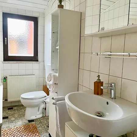 Casa Inn Parkview - Relax & Chill - Perfect For Business Travel, Weekend Trip, Family&Friends, Dogs Lover, Romance, Layover Or Longstay Limburg an der Lahn Exterior foto